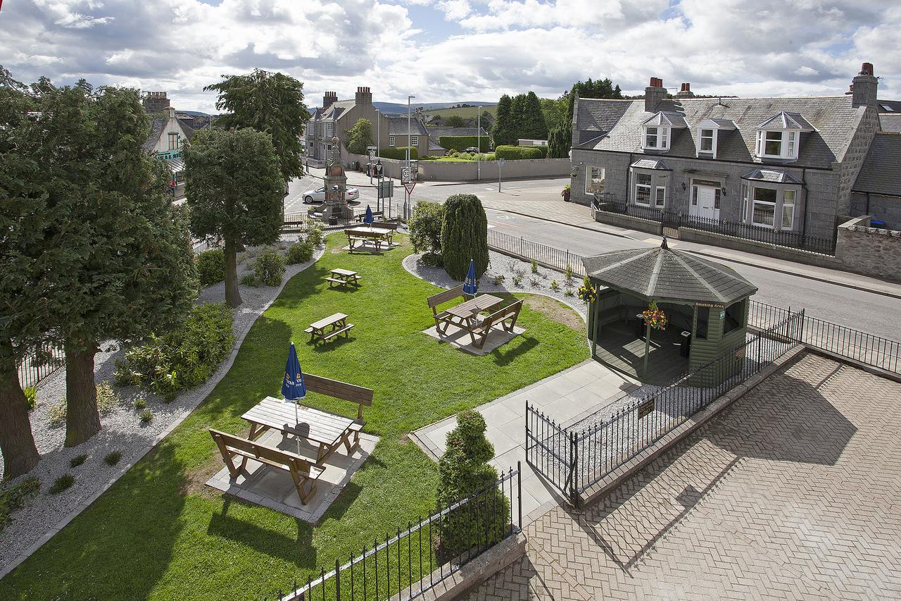 Haughton Arms Hotel Alford  ภายนอก รูปภาพ